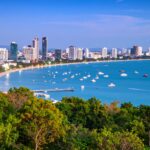 Firefly_プラタムナックの丘から見下ろすパタヤの景色 726735