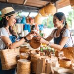 Firefly_タイで観光客が値段交渉をしている様子や、笑顔で袋を持ち帰るシーン 989372