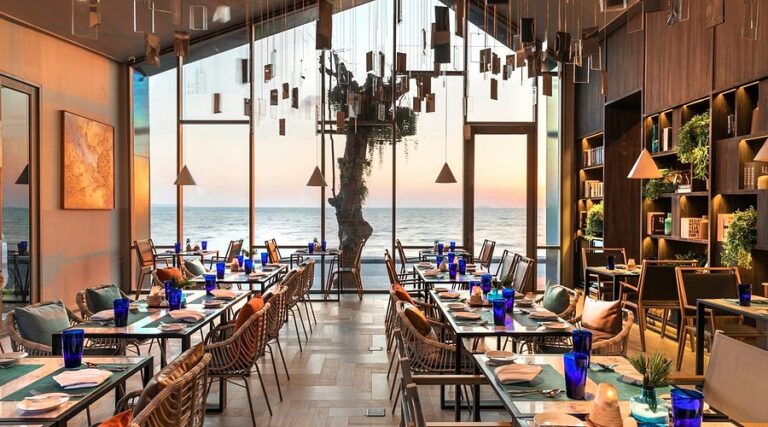 throw-in-panoramic-sea